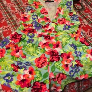 V neck romper XLG or 1X